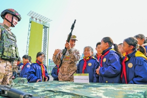 軍營生活.jpg